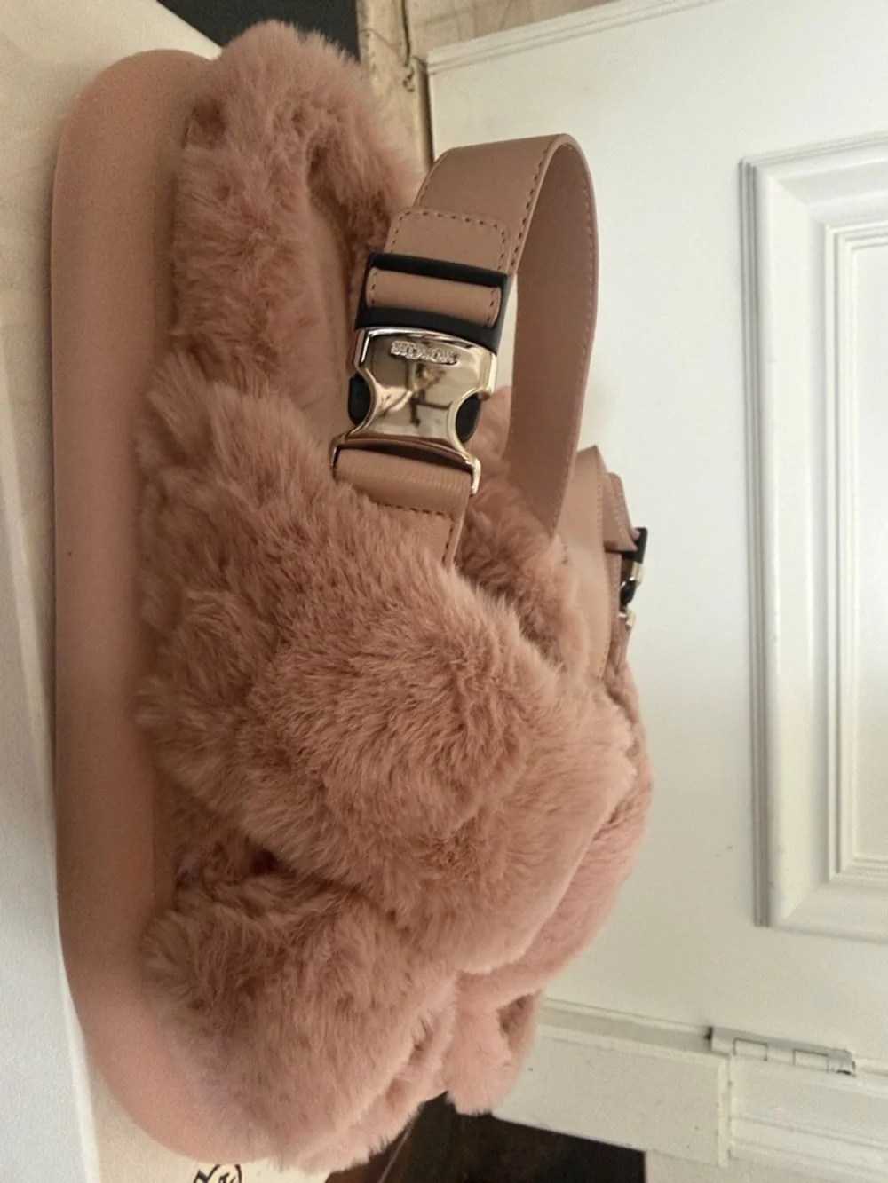 Moncler women’s pink Solarisse fur Sandals - Picture 5 of 9